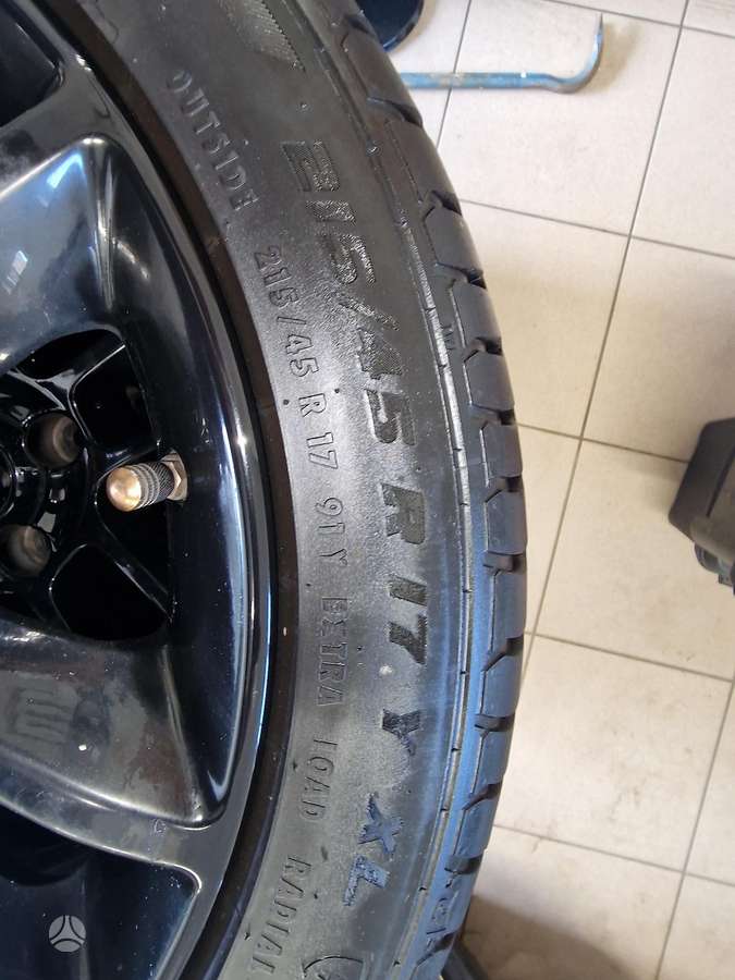 Opel Corsa, lengvojo lydinio, R17