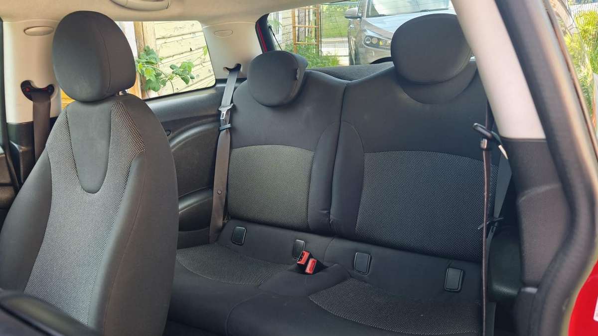 Mini One, 1.4 l., hatchback