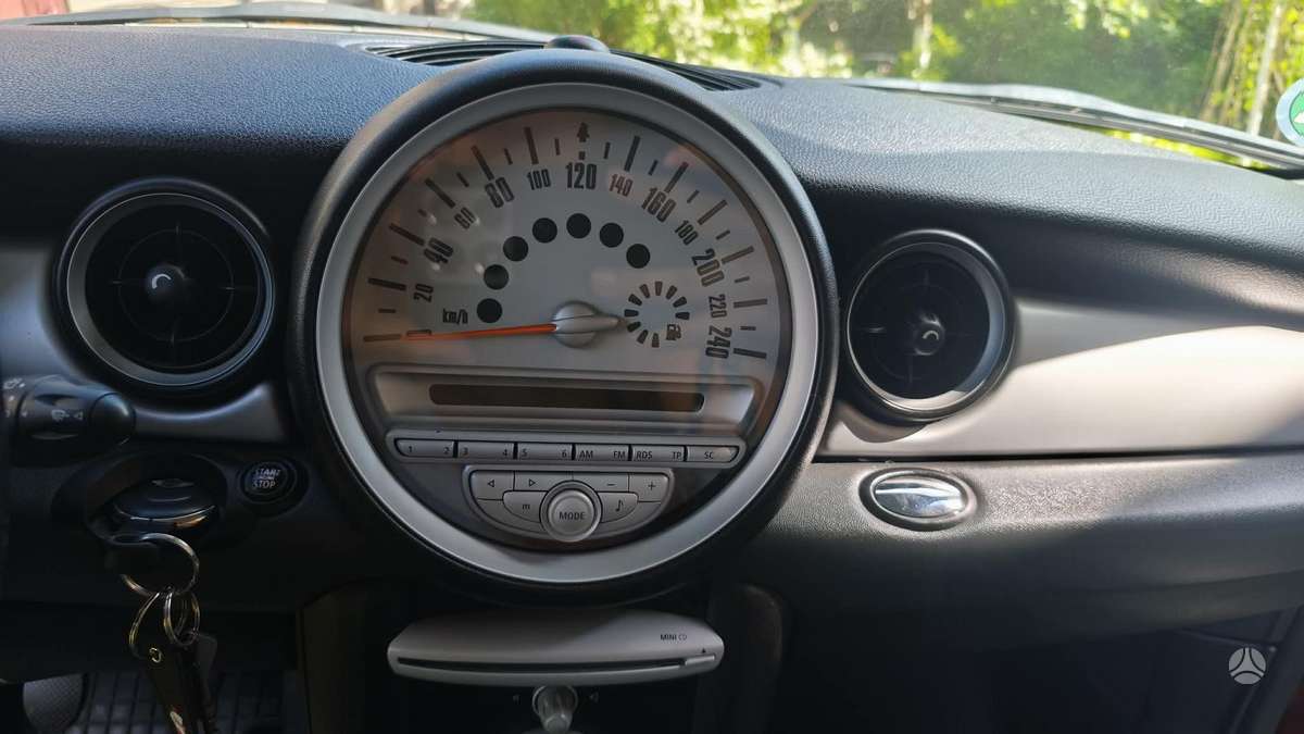 Mini One, 1.4 l., hatchback