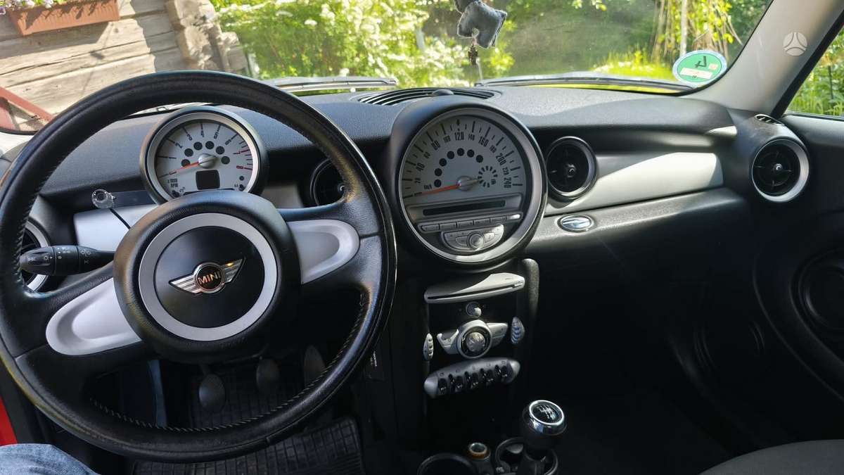 Mini One, 1.4 l., hatchback