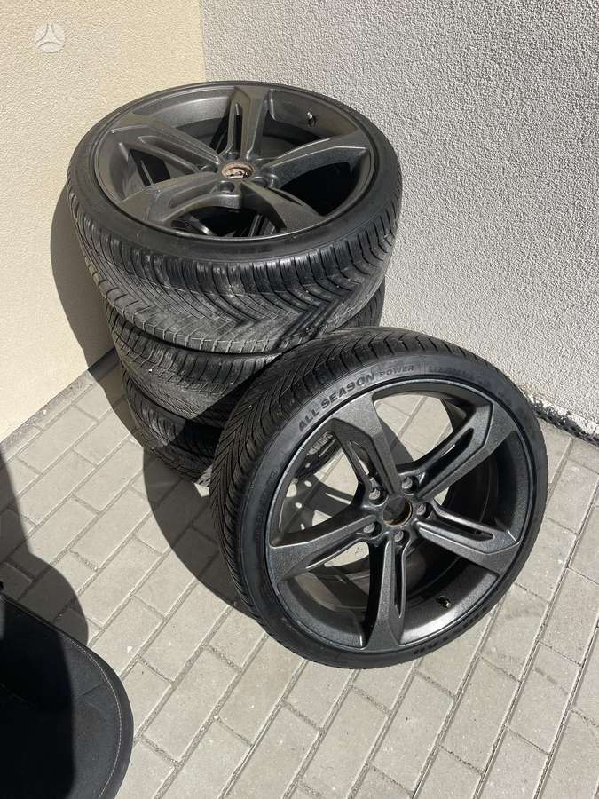 Audi, light alloy, R19