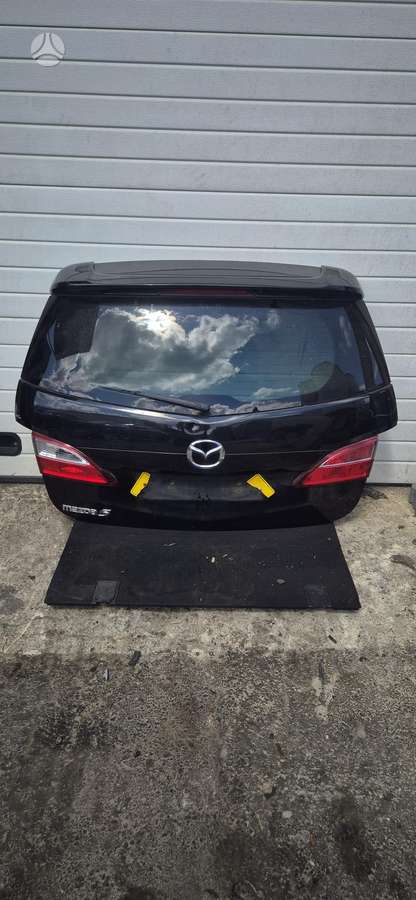 Mazda 5