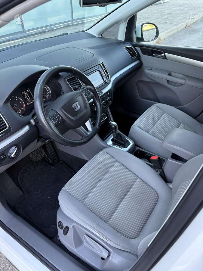 Seat Alhambra, 2.0 l., Минивэн