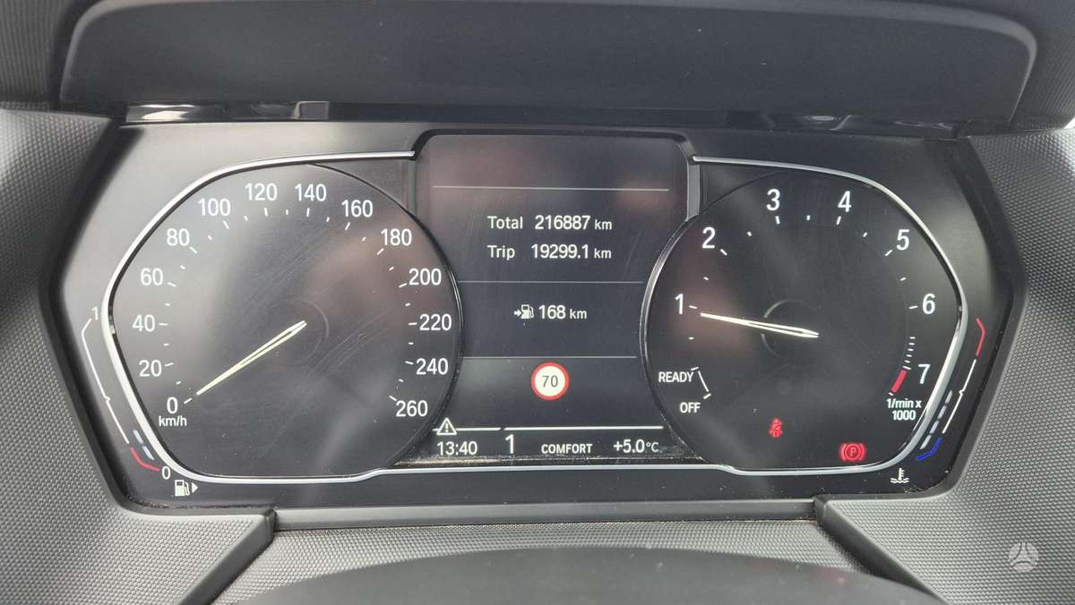 BMW 118, 1.5 l., Хэтчбек