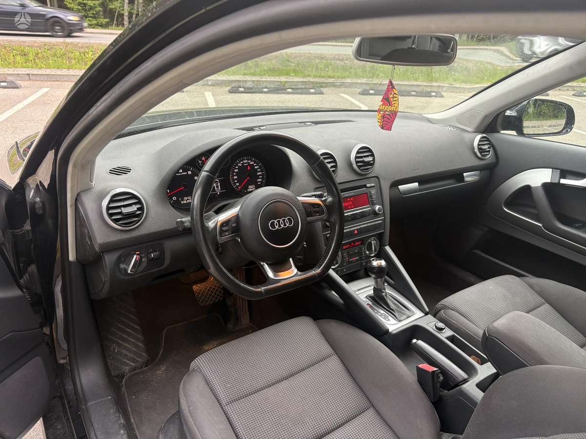 Audi A3, 1.4 l., hatchback