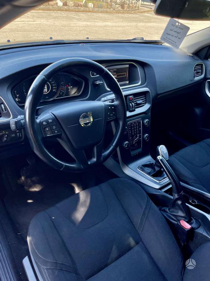 Volvo V40, 1.6 l., Универсал