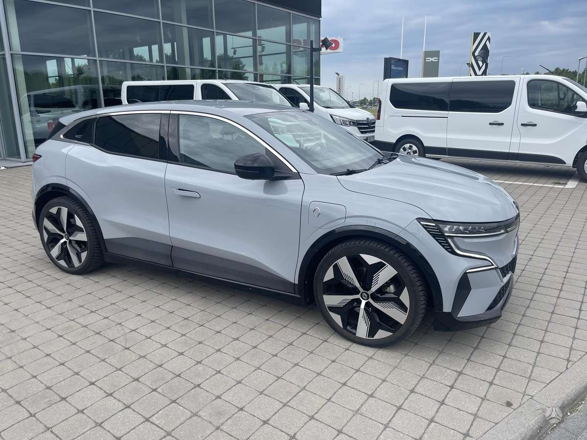 Renault Megane E-Tech, 40 kWh, hatchback
