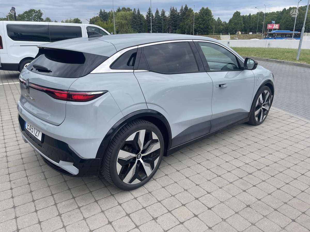 Renault Megane E-Tech, 40 kWh, hatchback