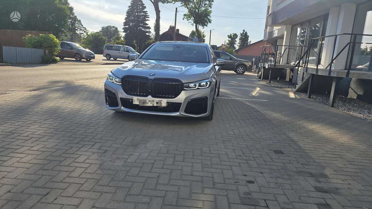 BMW 730, 3.0 l., limousine