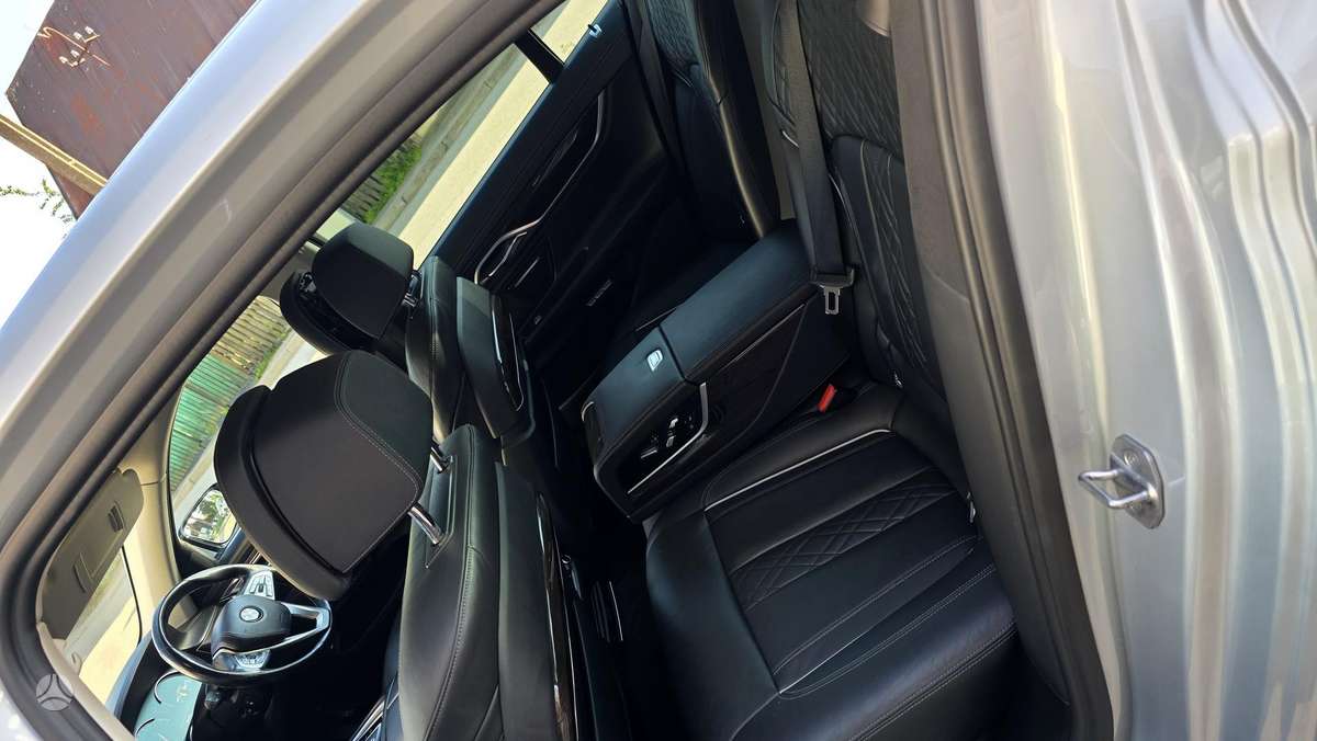 BMW 730, 3.0 l., limousine