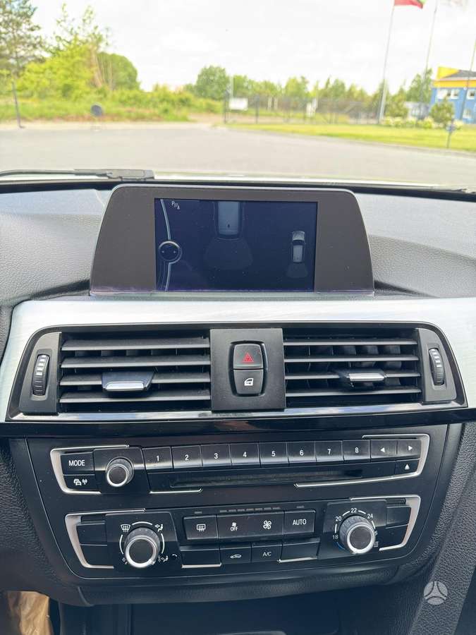 BMW 320, 2.0 l., universalas