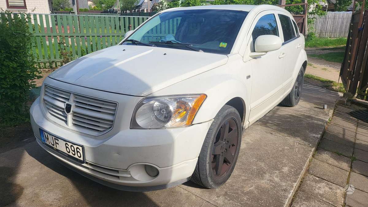 Dodge Caliber, 2.0 l., hatchback