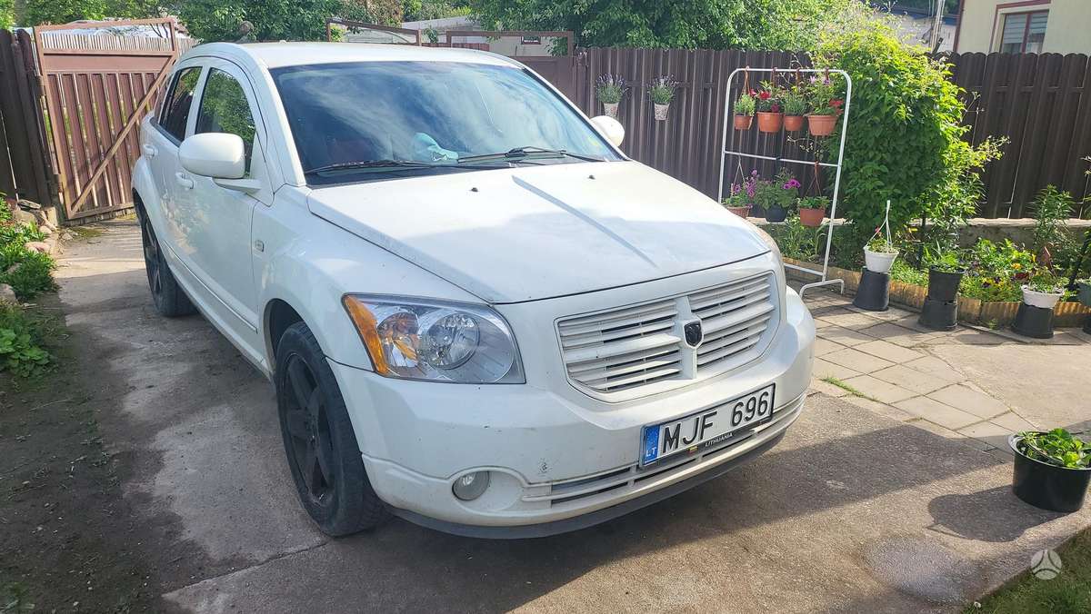 Dodge Caliber, 2.0 l., hatchback