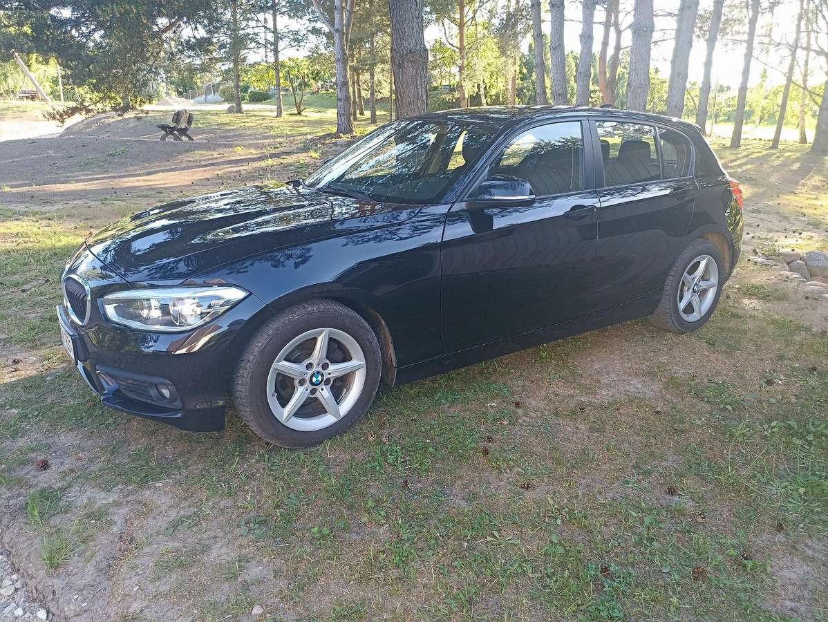 BMW 116, 1.5 l., hatchback