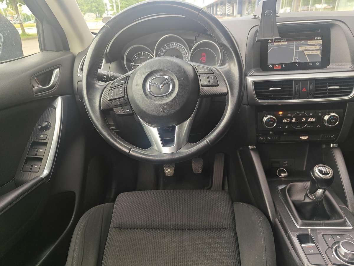 Mazda CX-5, 2.2 l., Внедорожник / Кроссовер