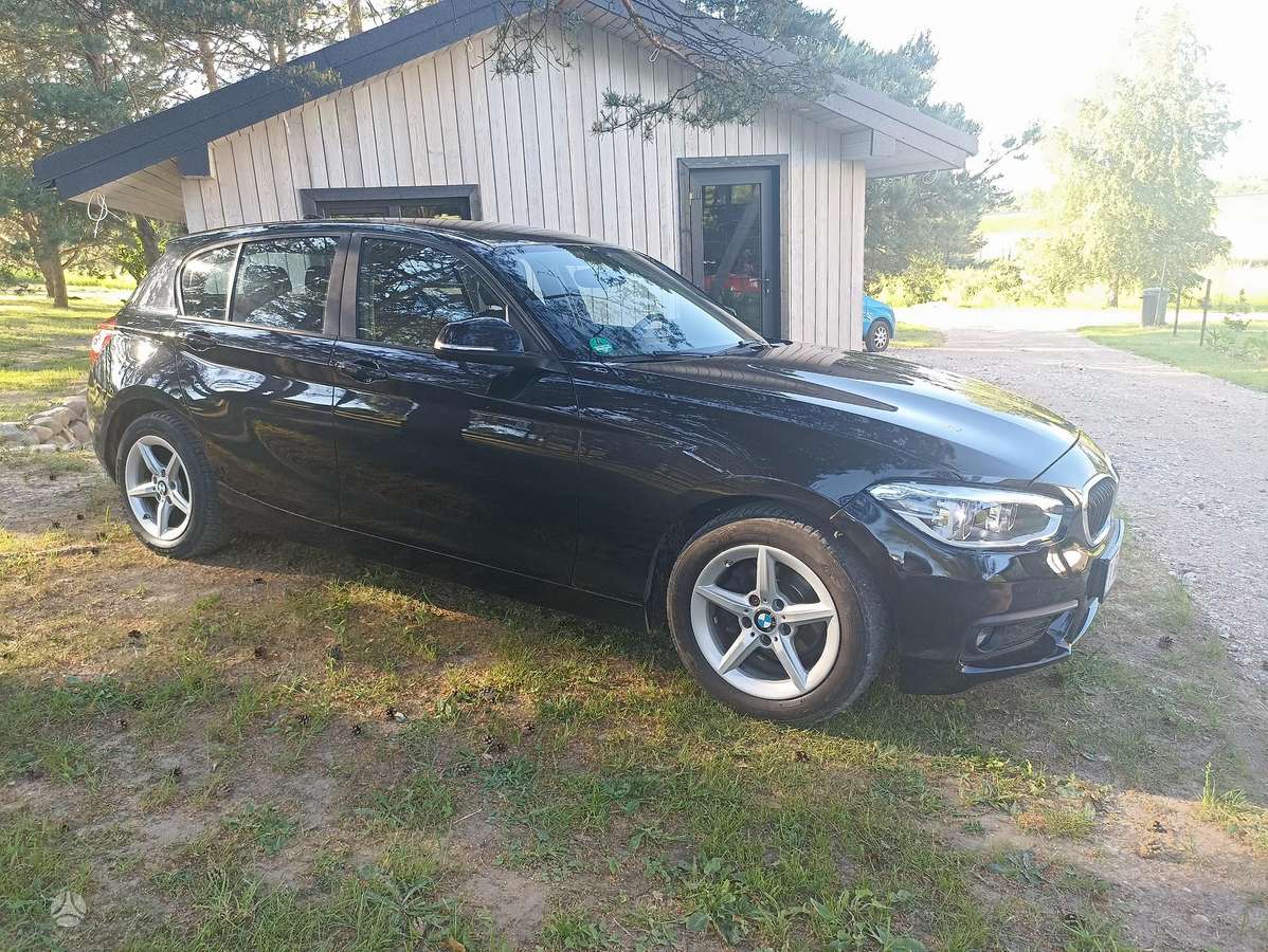 BMW 116, 1.5 l., hatchback
