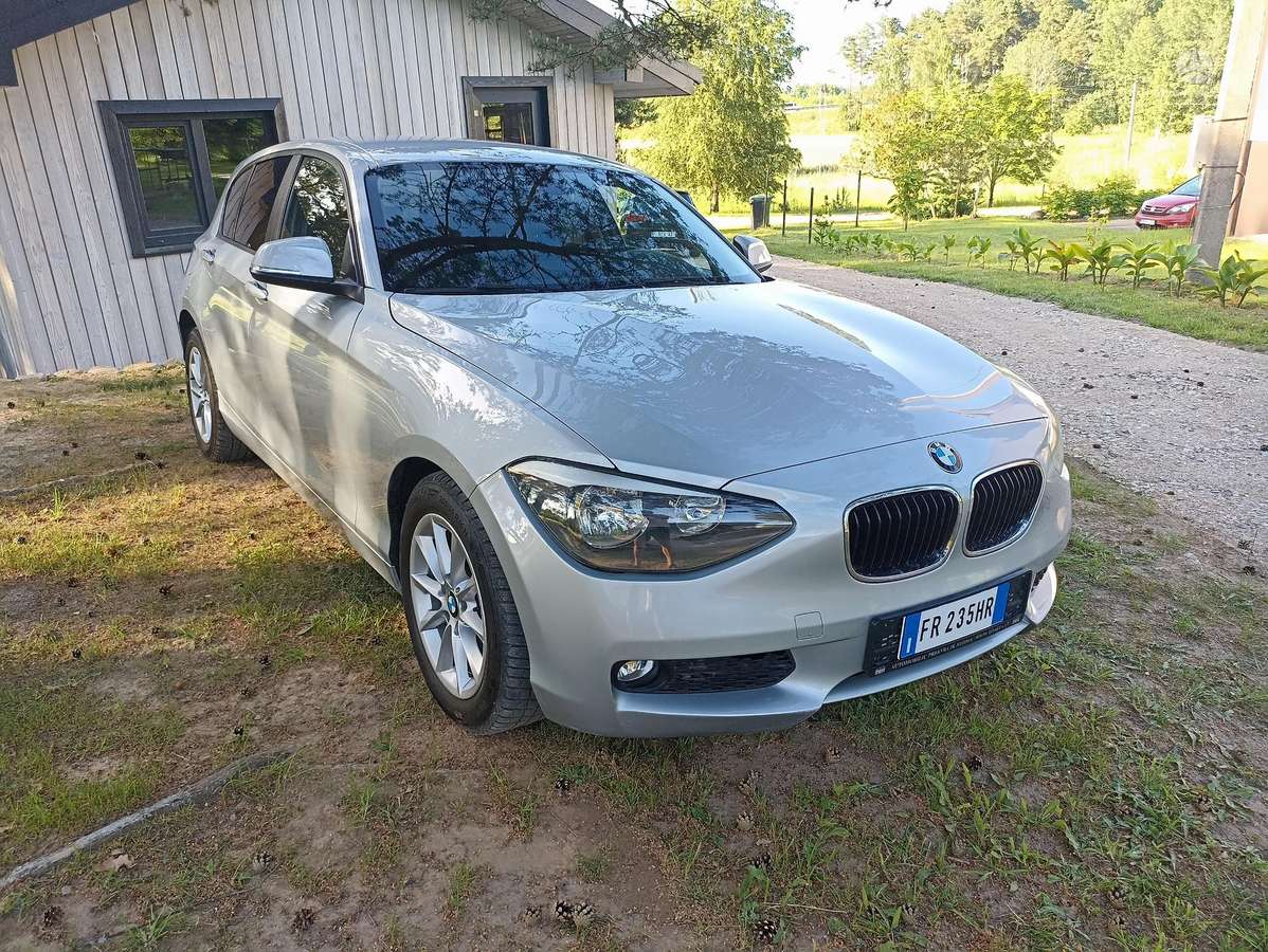 BMW 118, 2.0 l., hatchback