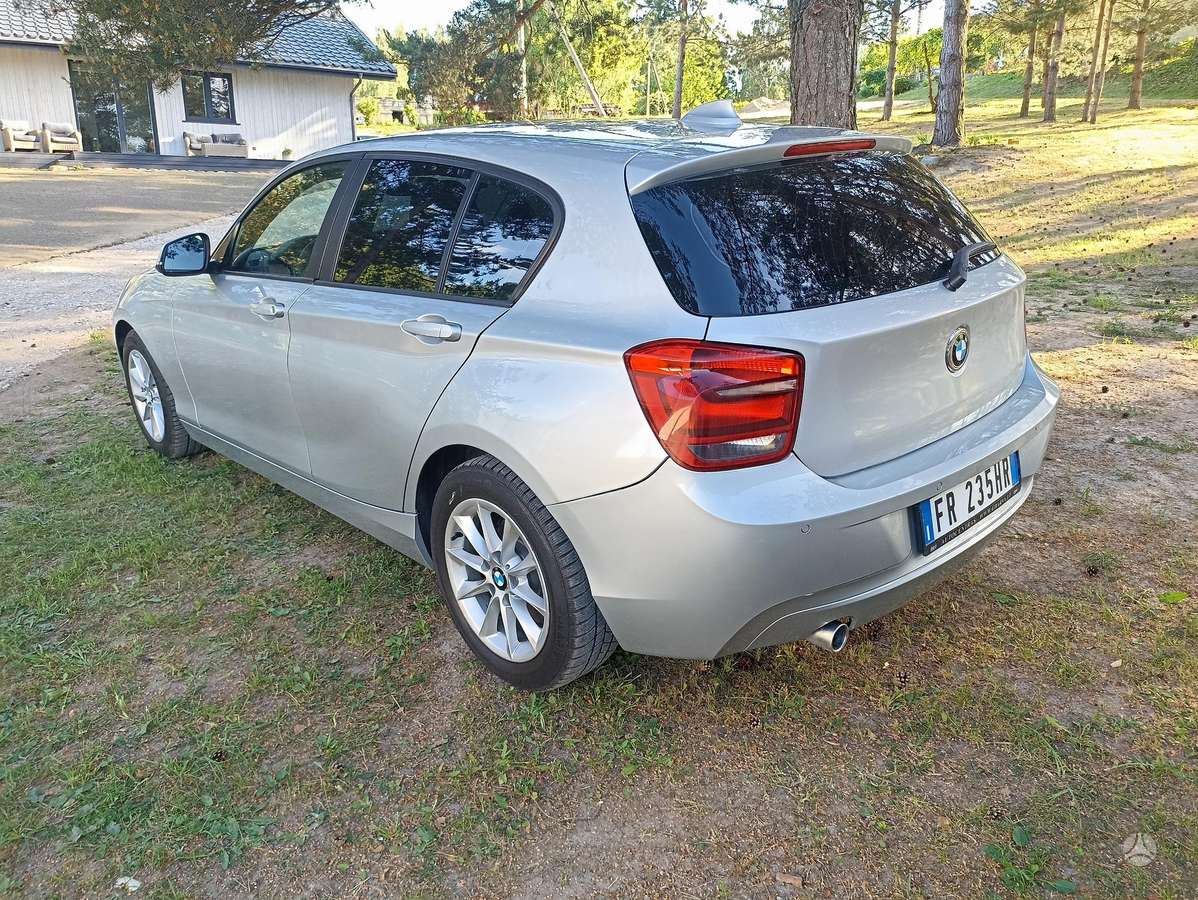 BMW 118, 2.0 l., hatchback