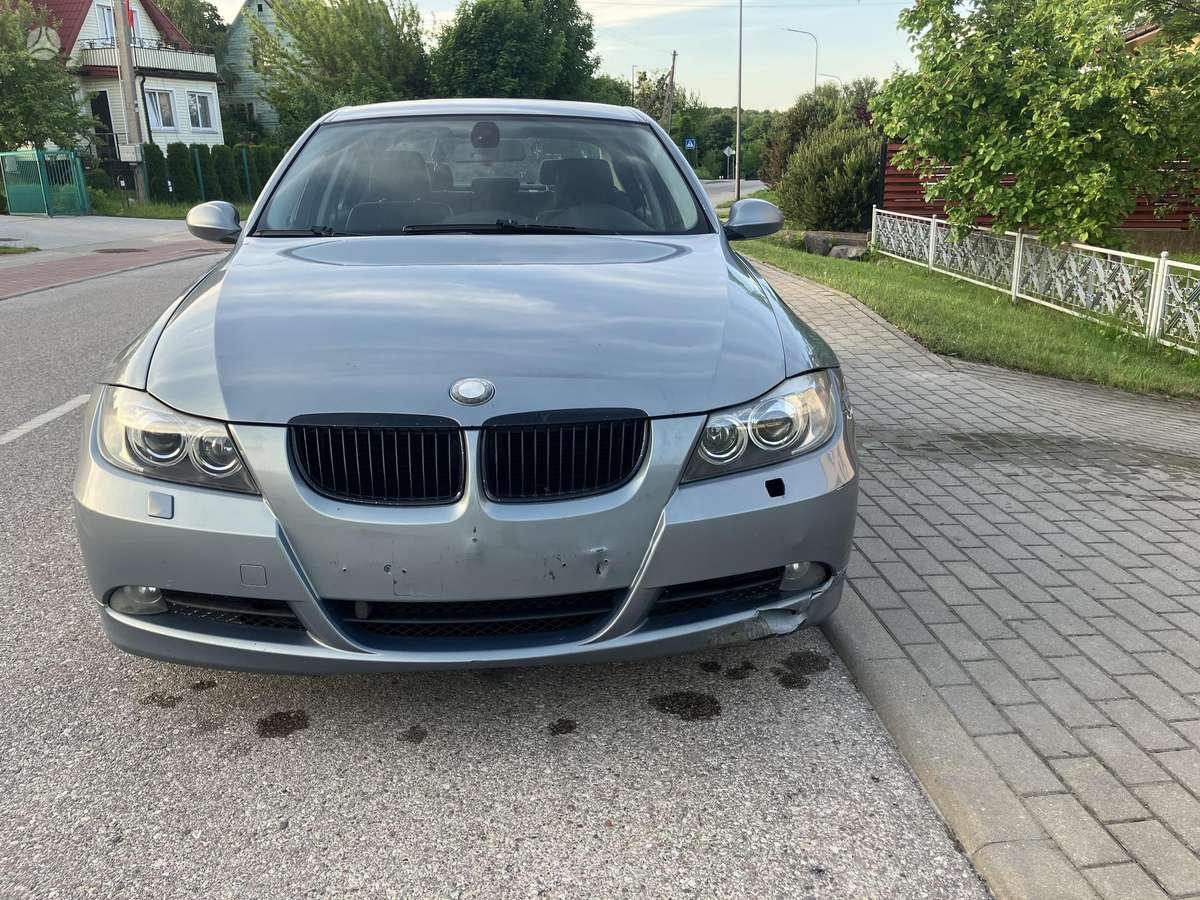 BMW 325, 2.5 l., Седан