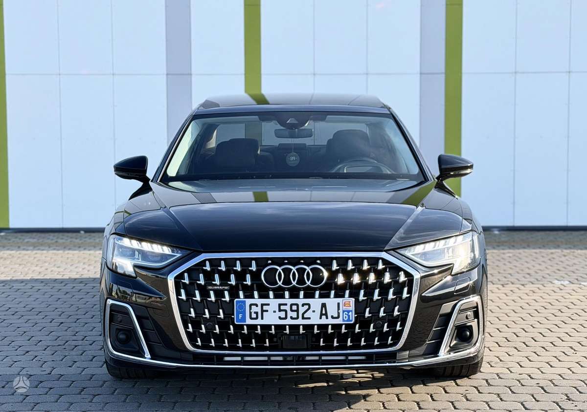 Audi A8, 3.0 l., Седан