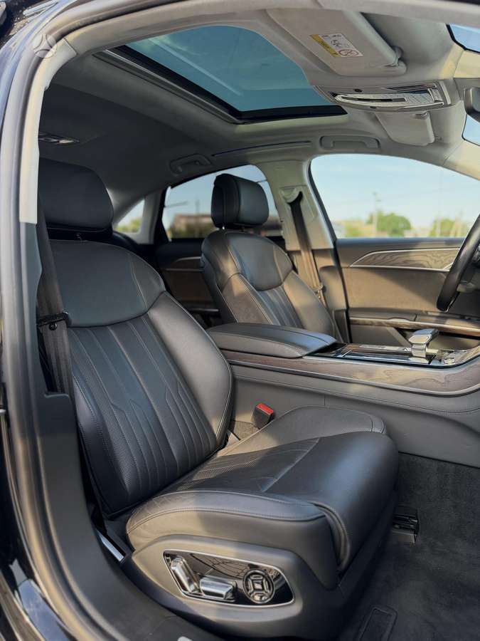 Audi A8, 3.0 l., Седан