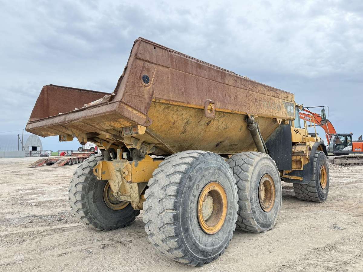 Volvo A 40 D, самосвалы