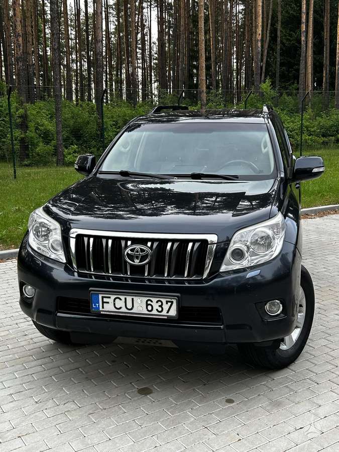 Toyota Land Cruiser - 3
