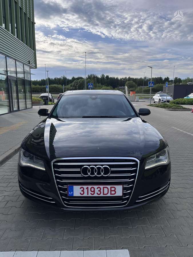 Audi A8 L, 4.2 l., Лимузин