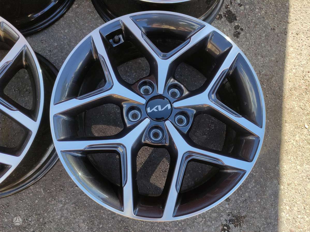 KIA, lengvojo lydinio, R17