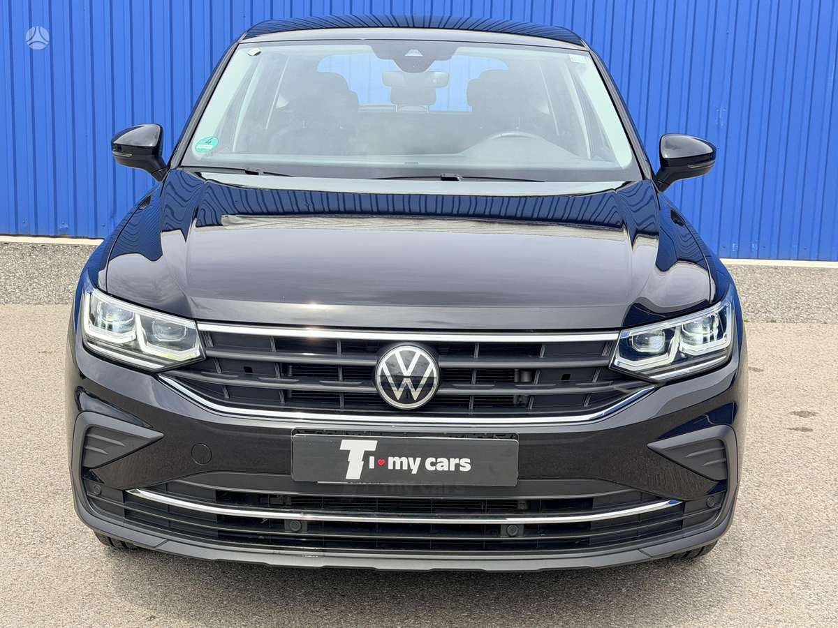 Volkswagen Tiguan - 3