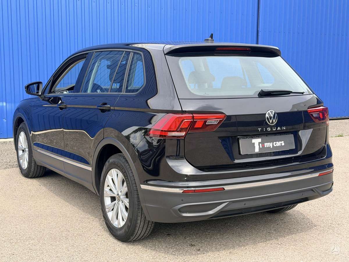 Volkswagen Tiguan - 6