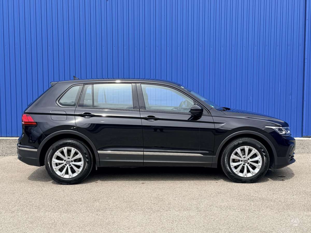 Volkswagen Tiguan - 8