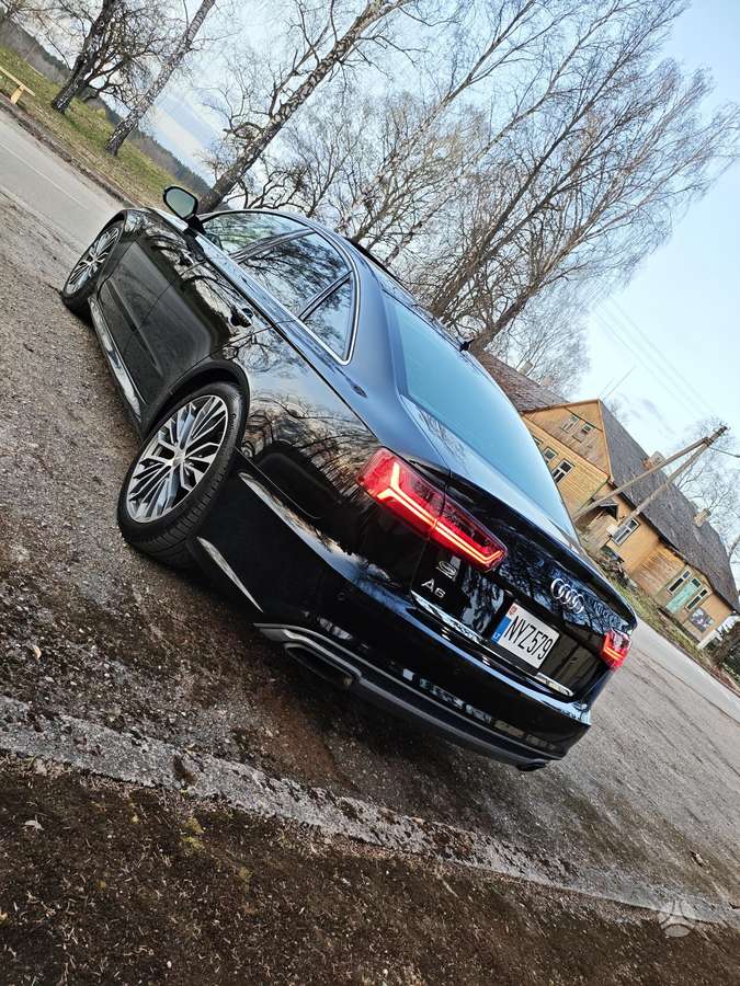 Audi A6, 2.0 l., saloon / sedan