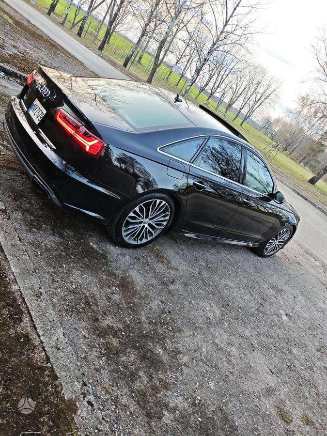 Audi A6, 2.0 l., Седан