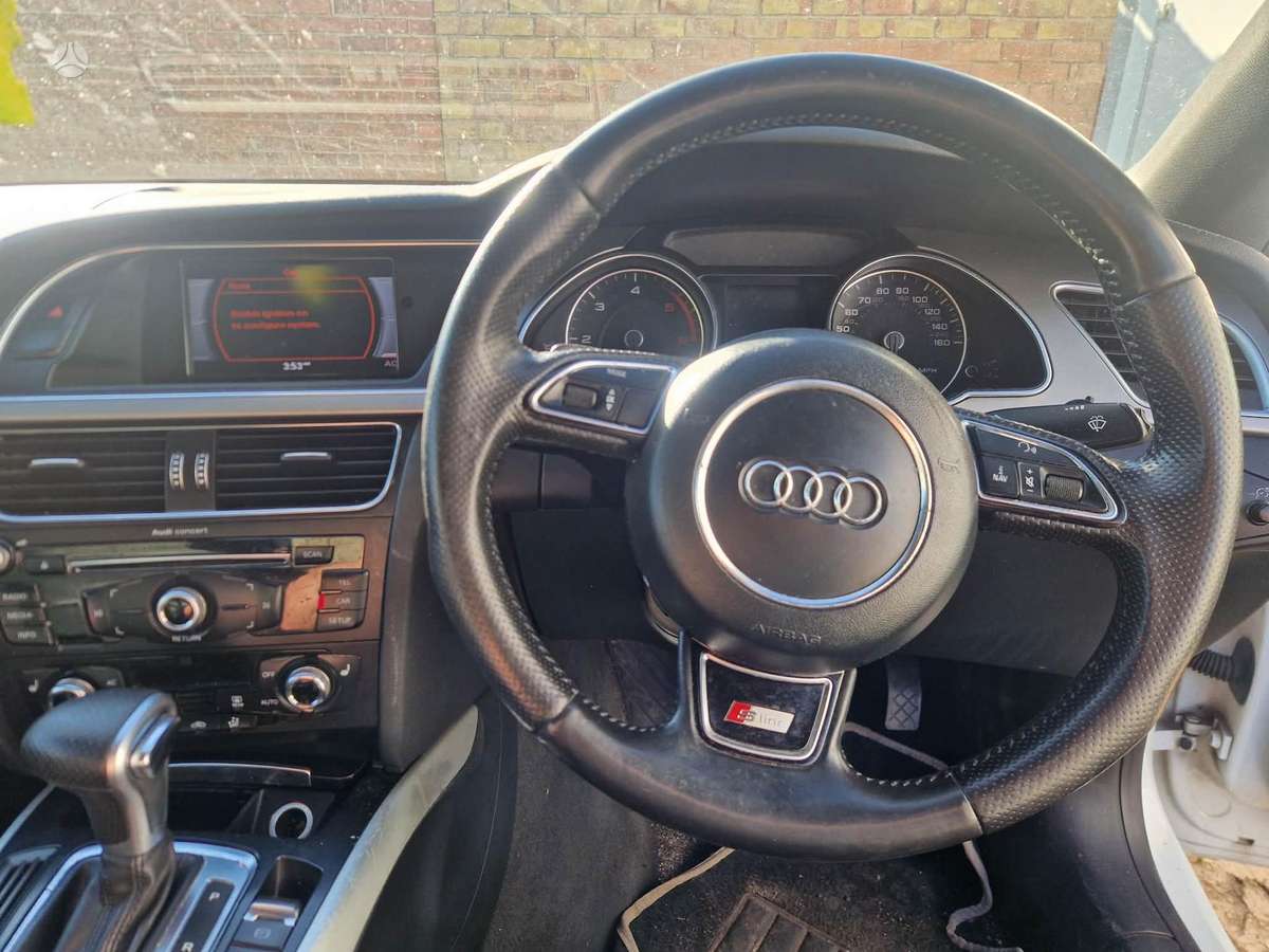 Audi A5 Dalimis