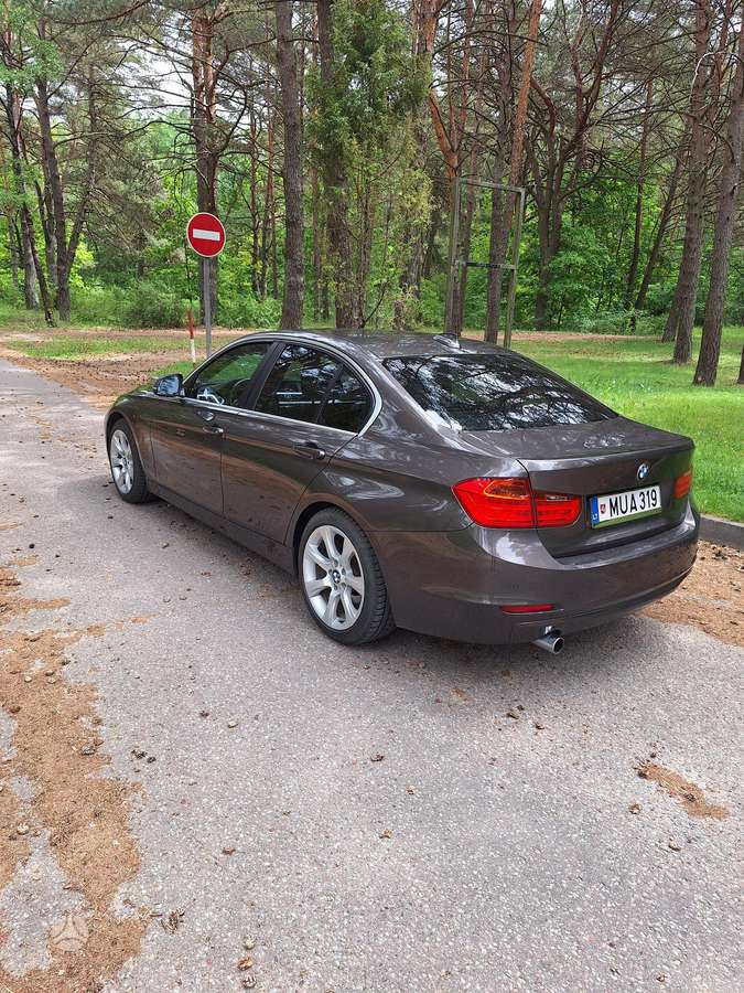 BMW 316, 2.0 l., Седан
