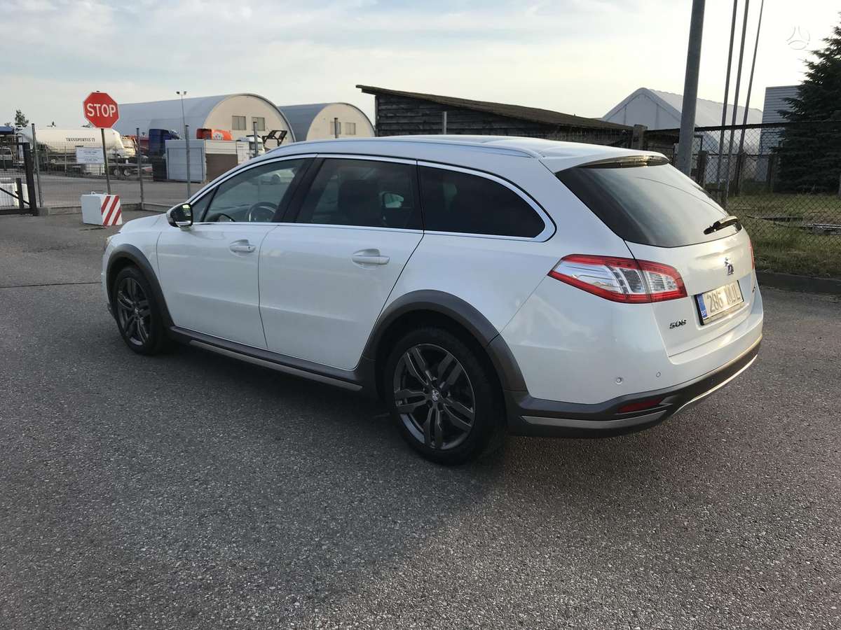 Peugeot 508 RXH - 12