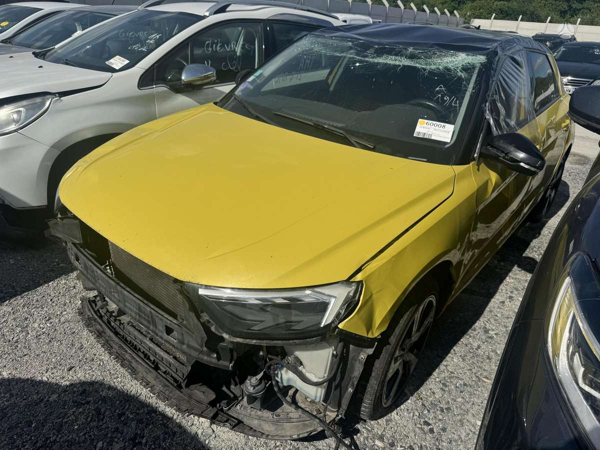 Audi A1, 1.0 l., hatchback