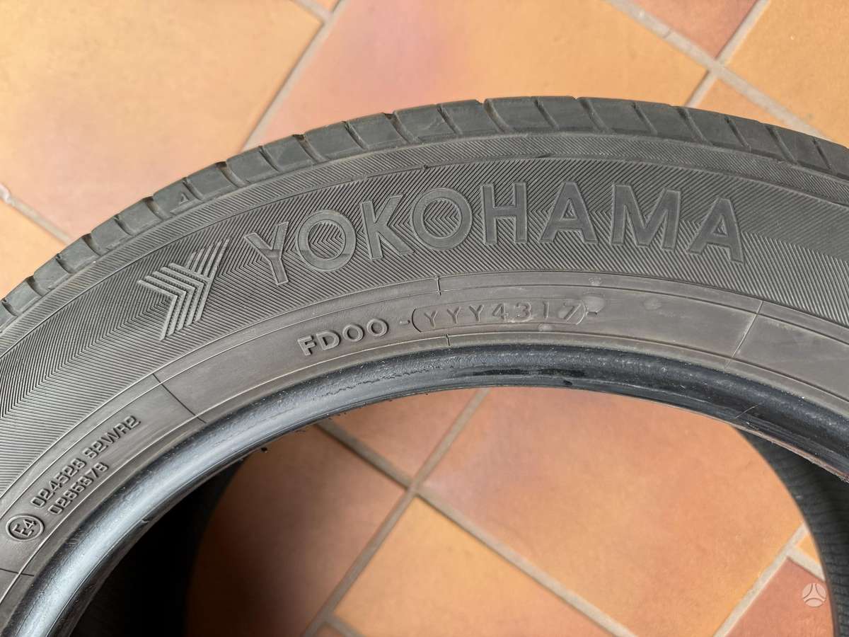 Yokohama BluEarth E70BZ, summer 225/55 R18