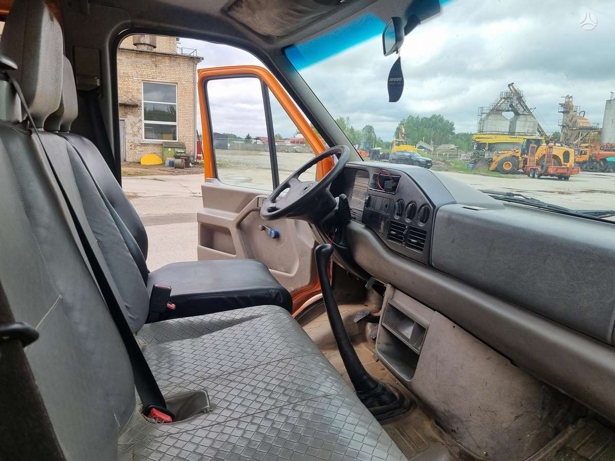 Volkswagen LT, savivarčiai