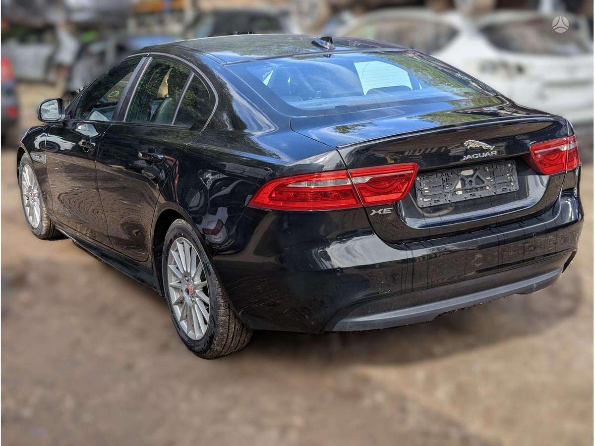 Jaguar XE variklis