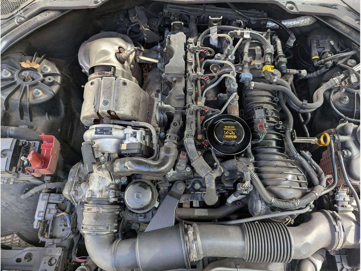 Jaguar XE engine