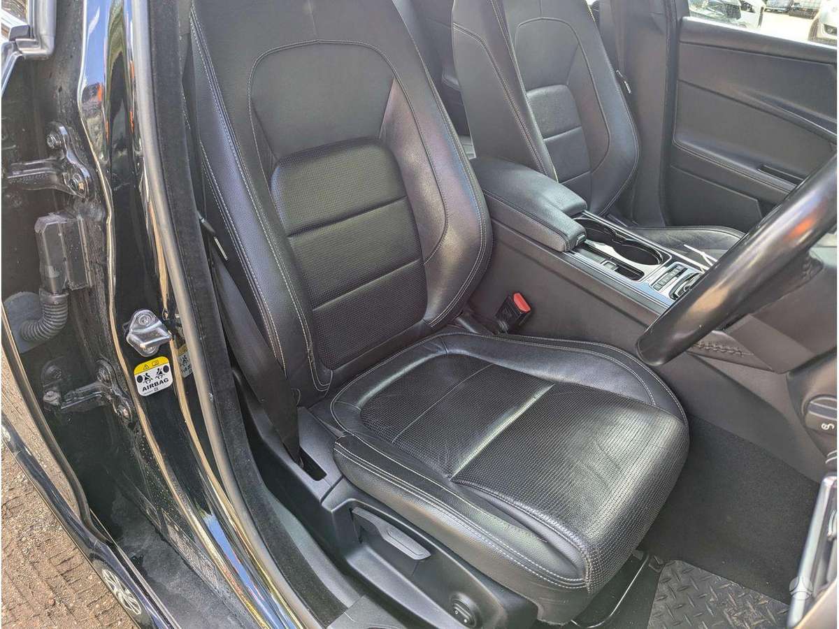 Jaguar XE engine