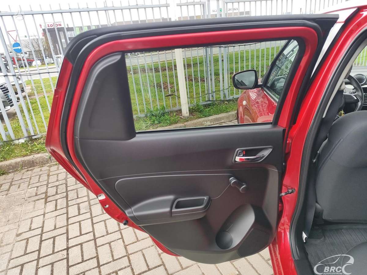 Suzuki Swift, 1.2 l., hatchback