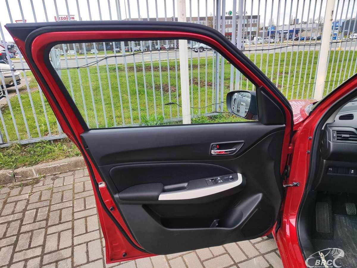 Suzuki Swift, 1.2 l., hatchback