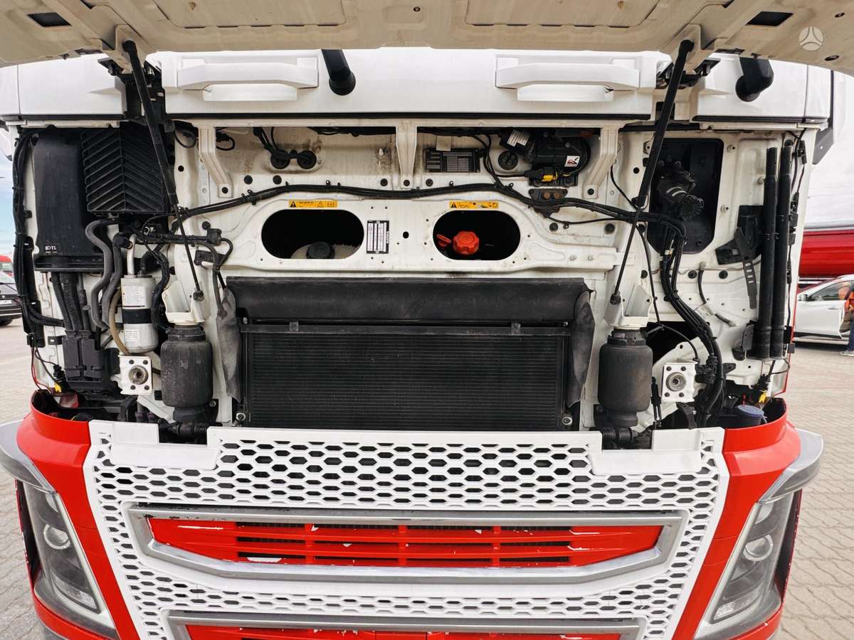 Volvo FH16/750HP 6x4 chassi, шасси