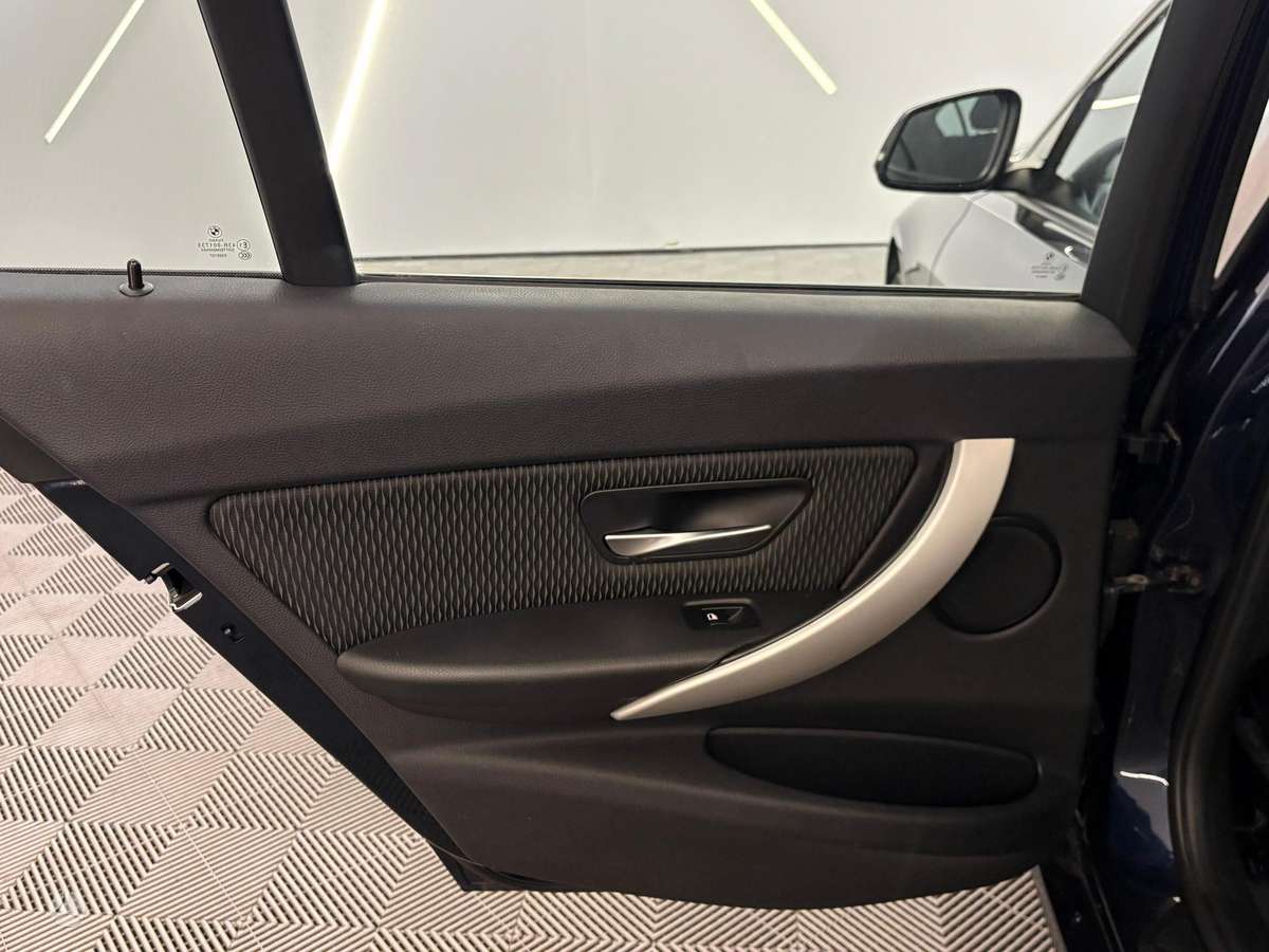 BMW 320, 2.0 l., Седан