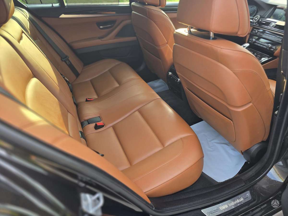 BMW 550, 4.4 l., Седан