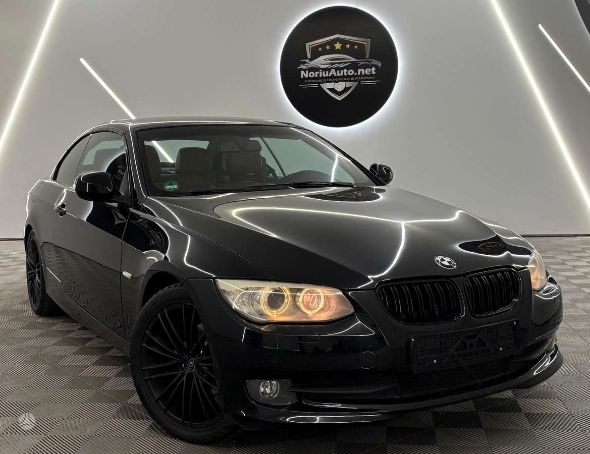 BMW 320, 2.0 l., convertible