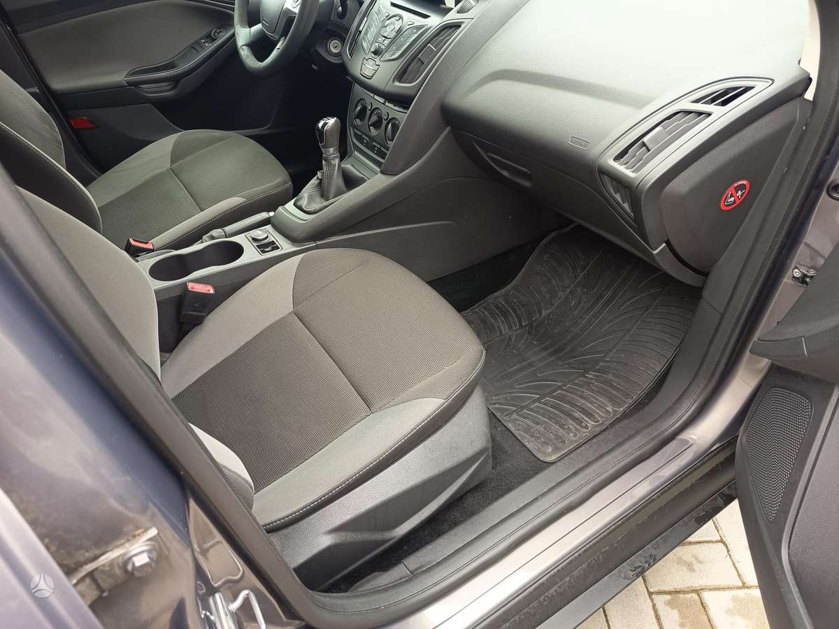 Ford Focus, 1.0 l., Универсал